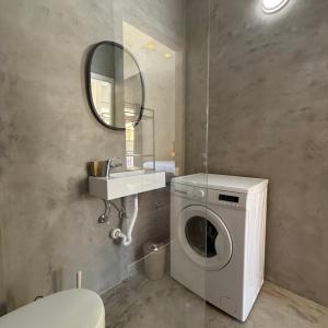 Studio Apartment with Sea View