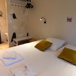 Standard Double Room Road Side