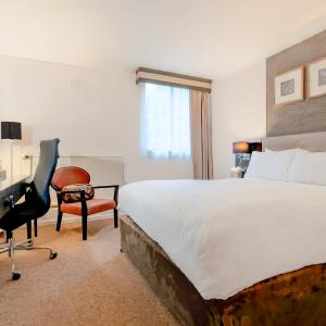 Double Guest Room