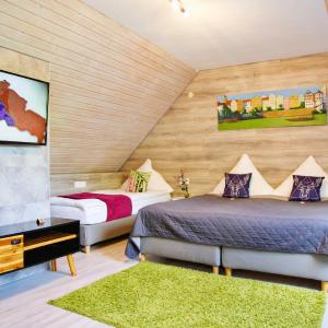 Standard Family Room