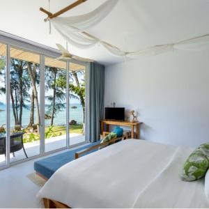 Bungalow - Beach Front
