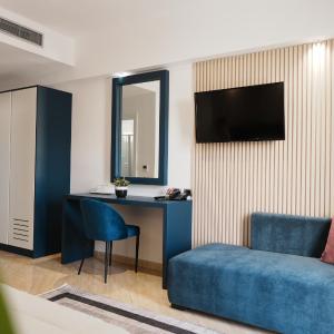 Double room with sofa bed only for children