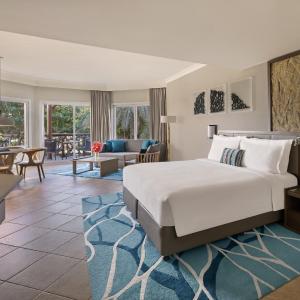 Garden View Suite with Balcony
