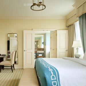 Grand Prix Suite