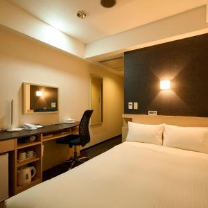Double Room with Small Double Bed - Non-Smoking