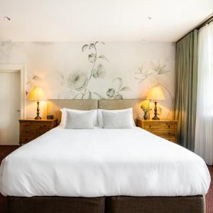Timeless Room