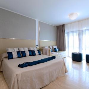 Superior Double or Twin Room with Sea View