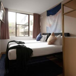 Twin Ensuite Room