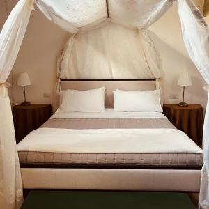 Suite with Spa Bath