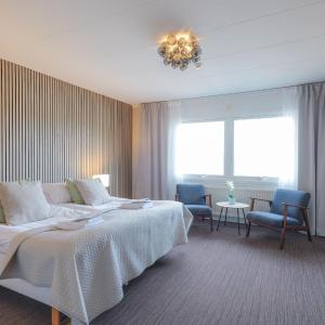 Deluxe Suite with Spa Bath