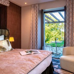  Elegance Room - Lake side with balcony - Double or Twin beds