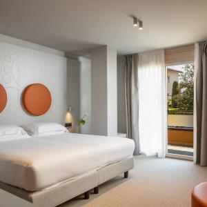 Junior Suite with Balcony - Annex