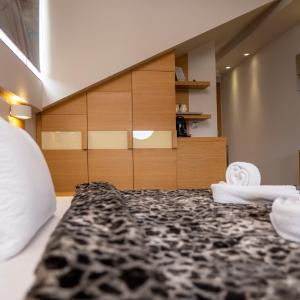 King Room with Mountain View