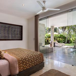 One-Bedroom Ocean Pool Villa