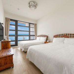 Quadruple Room with Sea View and Balcony