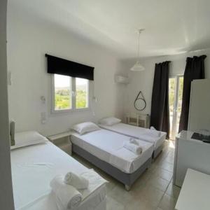 Comfort Room with Side Sea View