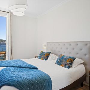 Triple Room with Sea View and Balcony