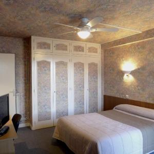 Family Room - Adjacent Rooms