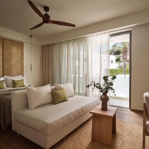 Premium Deluxe Room