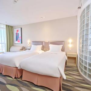 Standard Twin Room with Two Twin Beds