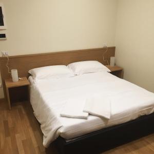 Family Room (2 Adults + 2 Children)