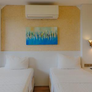 Twin Room with Balcony