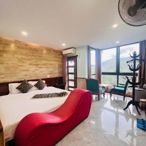 King Room with Balcony