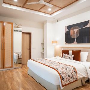 Suite with Balcony