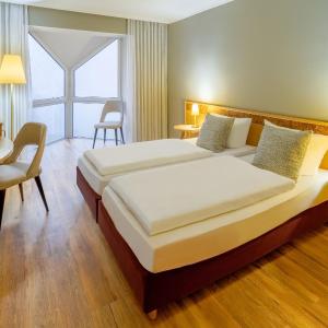 Superior Double Room with Bay Window