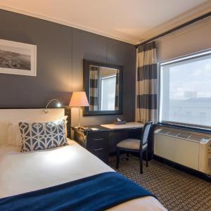 Queen Room - Disability Access