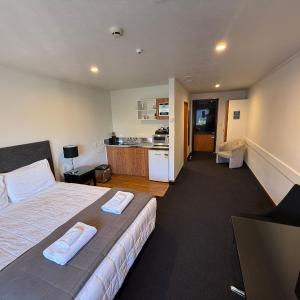 Motel Studio