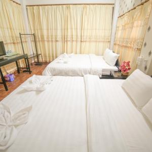 Standard Queen Room with Two Queen Beds