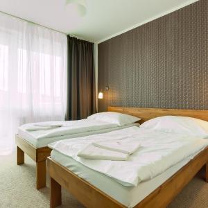 Double or Twin Room with Bathroom