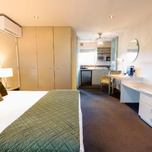 Hotel Studio