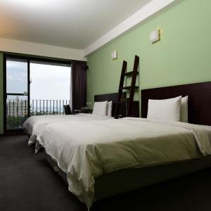 Deluxe Twin Room with Bath