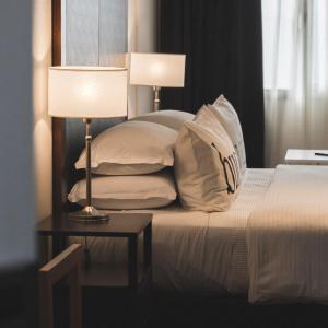 Executive Deluxe Room (2 Adults + 1 Child)