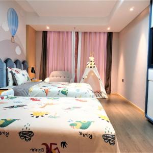 Jimu Family Room