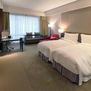 Twin Room with City View