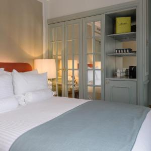 Small Single Room