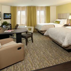 Studio Suite with Two Queen Beds