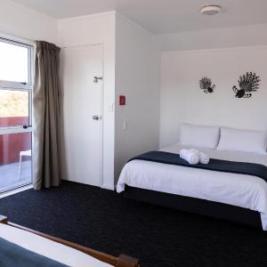 Quadruple Room with Lake View