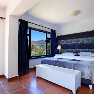 King Room with Kitchenette