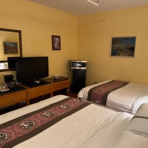 Queen Room with Two Queen Beds