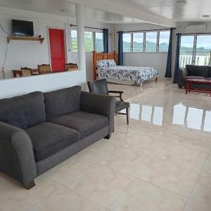 One-Bedroom Apartment with Ocean View