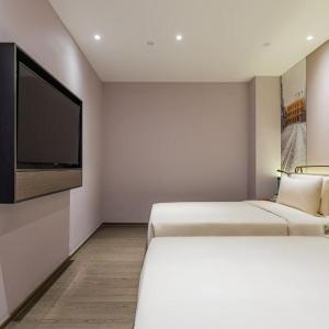 Twin Room without Window
