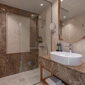 Premium Room Private Pool - Residence Collection (Adults Only 13+)