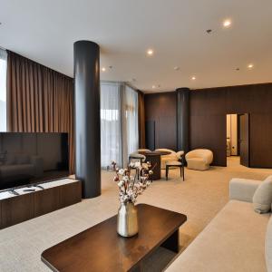 Superior Suite