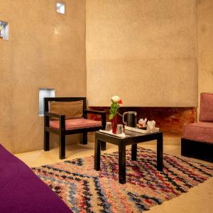 Twin Room with Bath