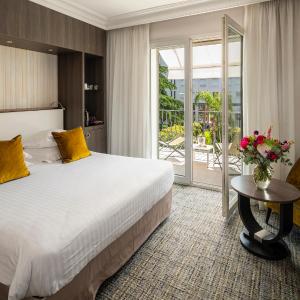 Privilege Room with Terrace