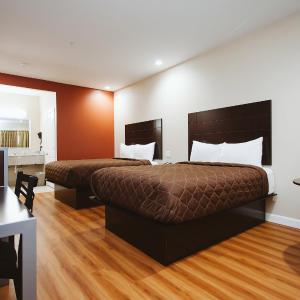 Queen Room with Two Queen Beds